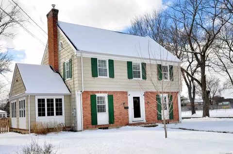 101 Hillcrest Rd, Windsor, CT 06095