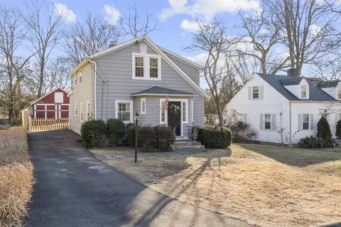 93 Dunn Ave, Stamford, CT 06905