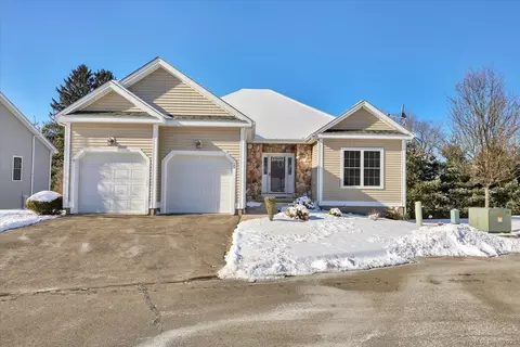 20 Tuscany Hills Dr #20, Middletown, CT 06457