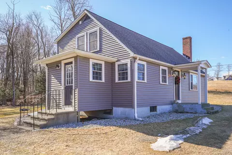 300 Kennerson Reservoir Rd, Ashford, CT 06278