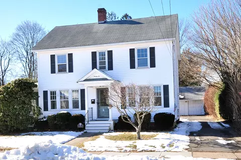 96 Preston St, Windsor, CT 06095