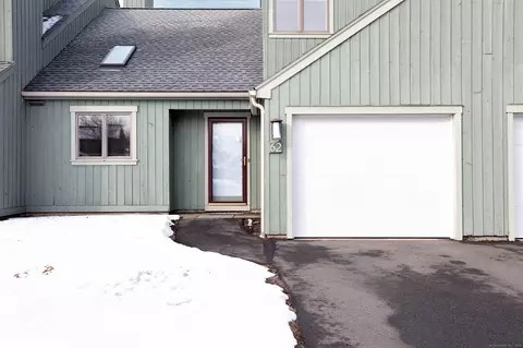 1469 Farmington Ave #62, Bristol, CT 06010