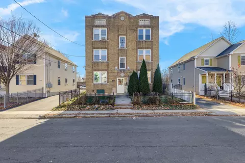 45-47 School St, Hartford, CT 06106