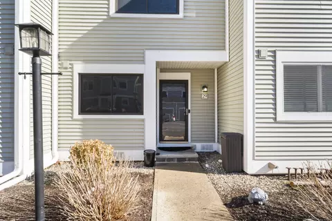 29 Eagle Rock Hl #29, Bethel, CT 06801