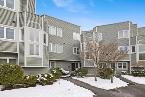 1414 Whitney Ave #C1, Hamden, CT 06517