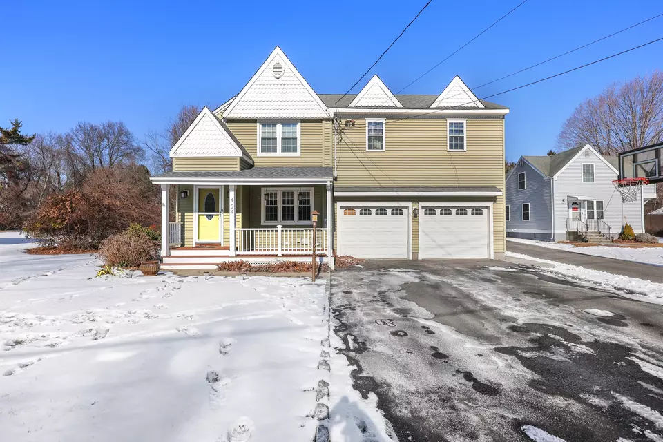  454 West Ave, Milford, CT 06461 photo 1