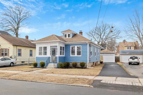 77 Humphrey St, Hartford, CT 06106