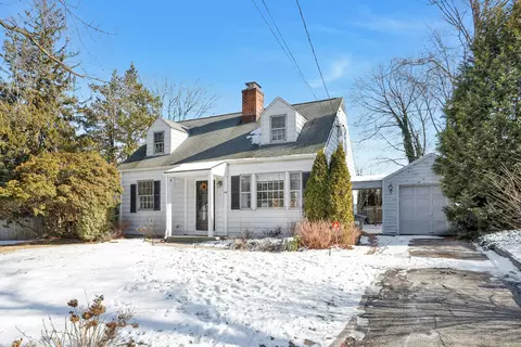 44 Walmsley Rd, Darien, CT 06820