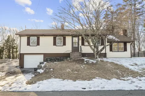 12 Catalina Dr, Ansonia, CT 06401