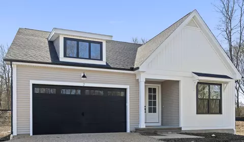 2 Summertime Cir, Stonington, CT 06379