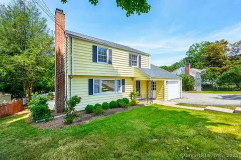 1510 Stillson Rd, Fairfield, CT 06824