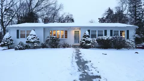 14 Jean Ter, Trumbull, CT 06611