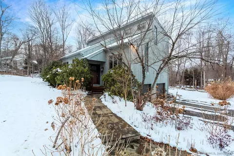 56 Lake George Rd, Brookfield, CT 06804