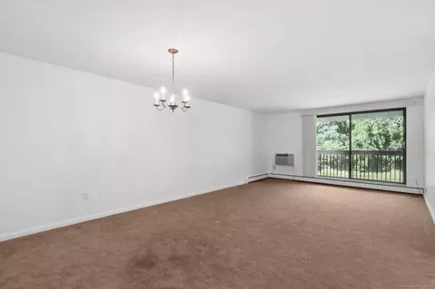 2321 Cromwell Hills Dr #2321, Cromwell, CT 06416