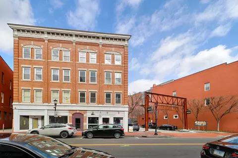 131 Washington St #302, Norwalk, CT 06854