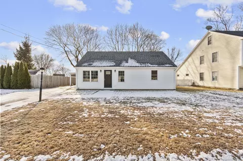 12 Freemont Ave, Milford, CT 06460