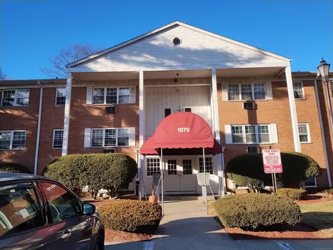 1070 New Haven Ave #76, Milford, CT 06460