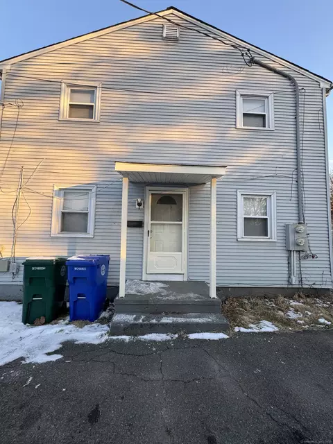 403 Mckinley Ave, Stratford, CT 06615