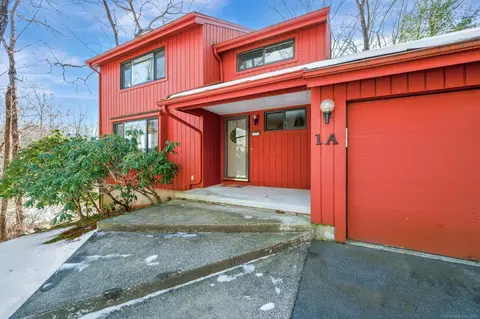 1 Farmington Chase Cres # A, Farmington, CT 06032