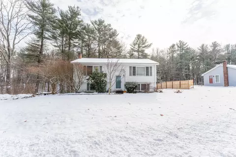 75 Tripp Rd, Woodstock, CT 06281