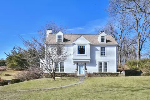 65 Hilltop Dr, Fairfield, CT 06890