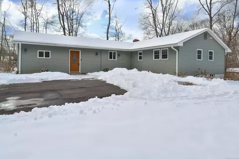 361 Goose Ln, Coventry, CT 06238