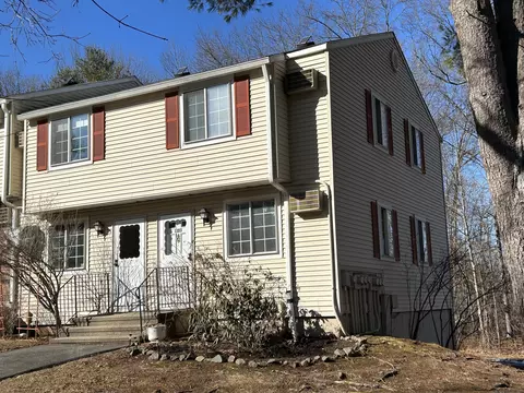 92 Cynthia Ln #C-6, Middletown, CT 06457