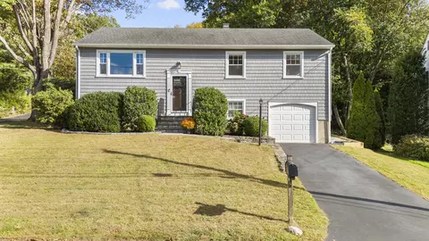 33 Guilford Ln, Greenwich, CT 06831