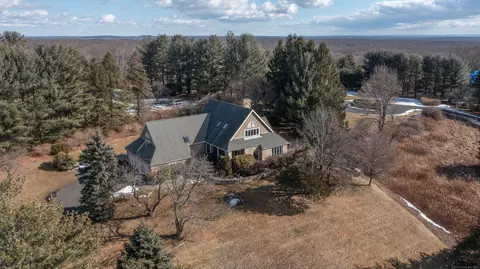 17 Farview Farm Rd, Redding, CT 06896