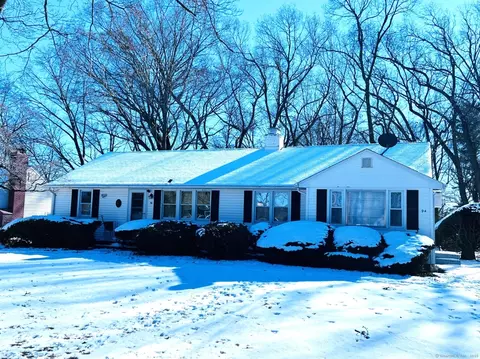 94 96 Clinton St, Glastonbury, CT 06033