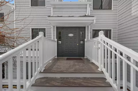63 Rowayton Woods Dr #63, Norwalk, CT 06854