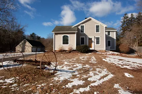 303 Hopmeadow St, Simsbury, CT 06089