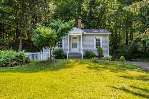 108 Knox Ave, Killingly, CT 06239