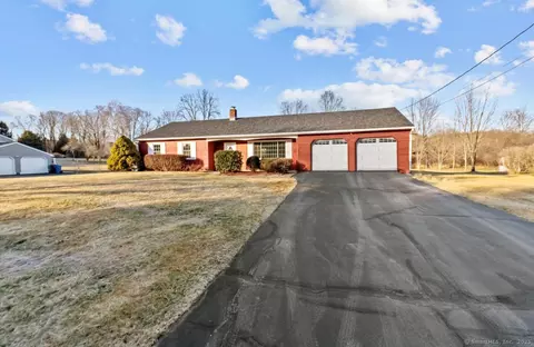 6 Malchiodi Dr, Wallingford, CT 06492