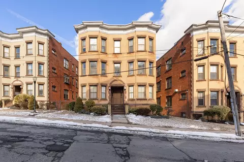 20 Essex St #4D, Hartford, CT 06114