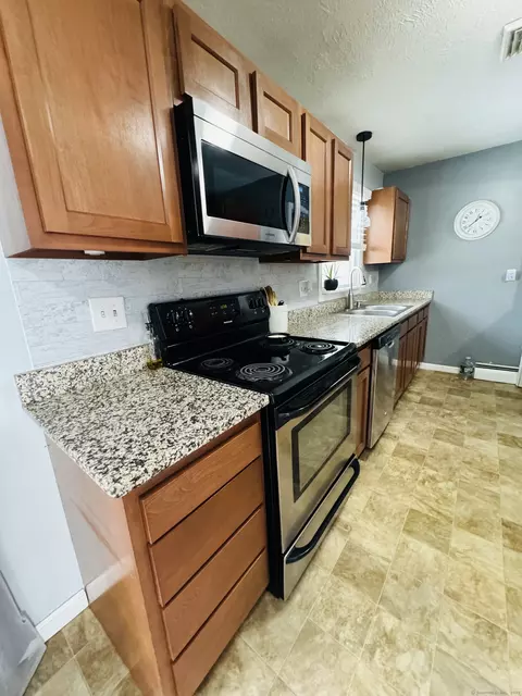 43 Northern Dr, Moosup, CT 06354