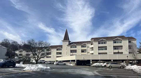 163 South St #15, Danbury, CT 06810