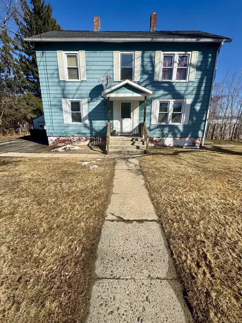 12 Harwinton Ave, Plymouth, CT 06786