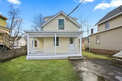 25 School St, Groton, CT 06340