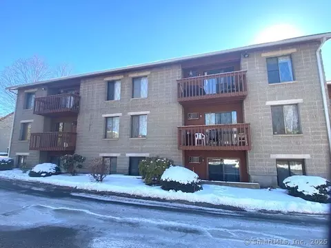 20 J Prospect St #66, Manchester, CT 06040