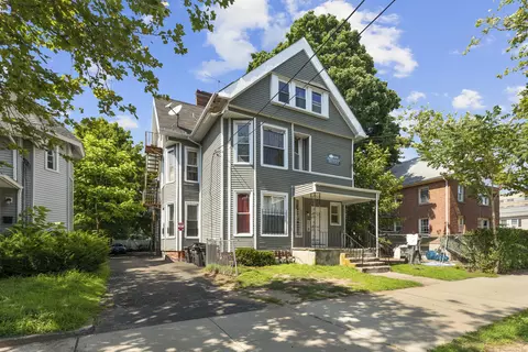 133 Davenport Ave, New Haven, CT 06519