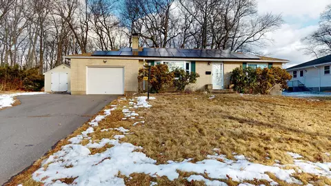 169 Morris Ave, Bristol, CT 06010