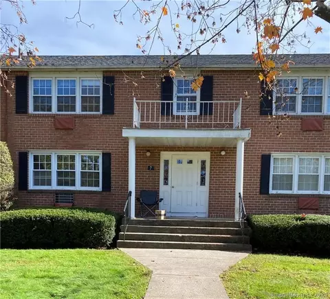 2 Brickyard Rd #7D, Farmington, CT 06032