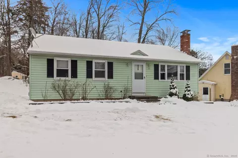 315 E Wakefield Blvd, Winchester, CT 06098