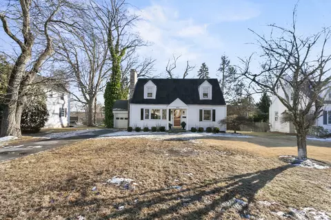 12 Lund Ave, Stamford, CT 06907