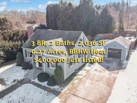 5 Senkow Dr, Quaker Hill, CT 06375