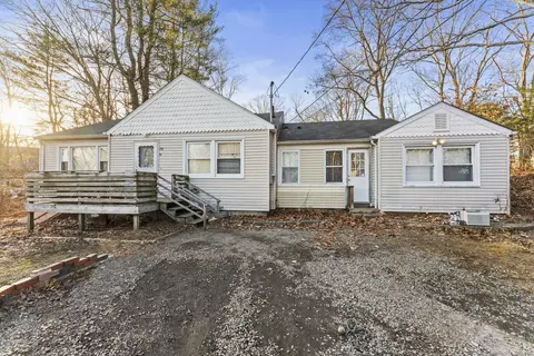 20 15th St, Norwich, CT 06360
