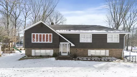 86 Pulaski Hwy, Ansonia, CT 06401