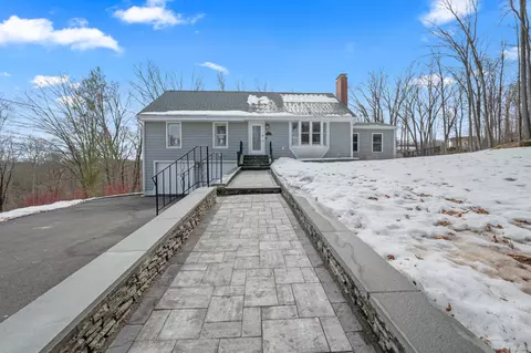 61 Highview Ter, Berlin, CT 06037