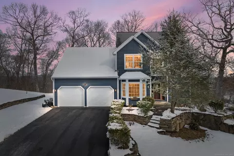 10 Old County Rd, Chester, CT 06412